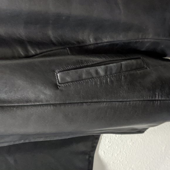 Women's leather jacket size XL/16-18 - Picture 3 of 3